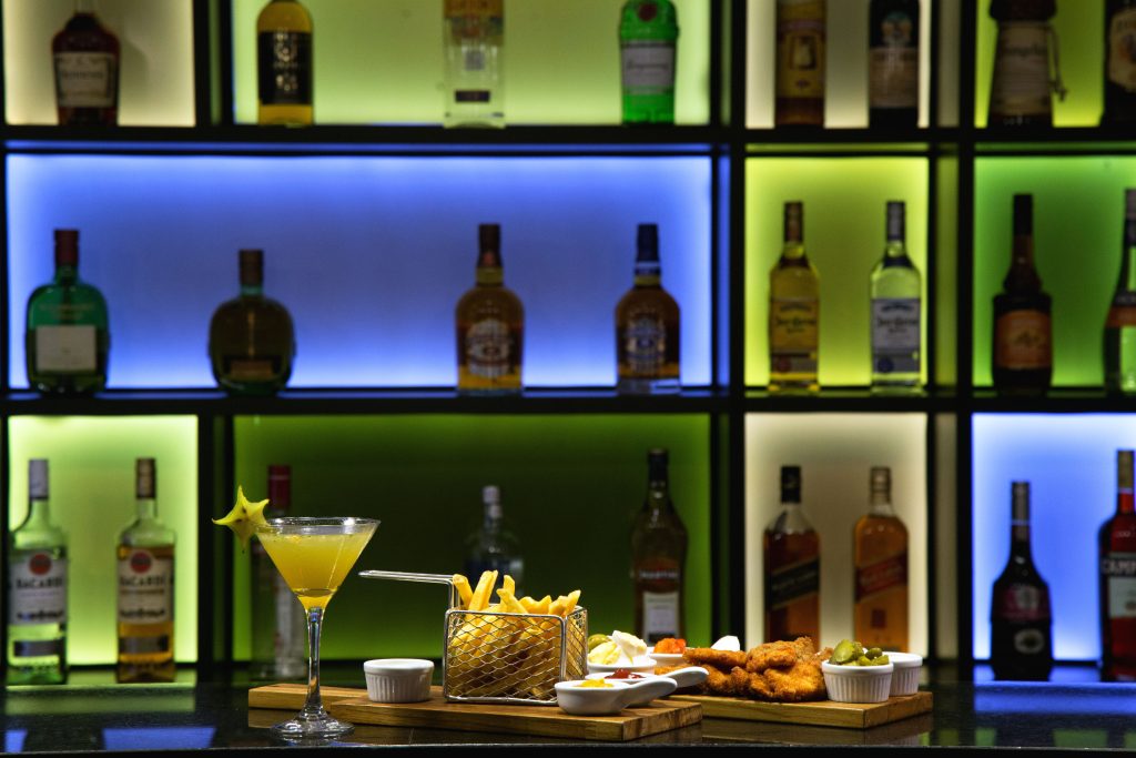 Happy Hour; Rio Hotel by Bourbon Happy Hour; Rio Hotel by Bourbon
