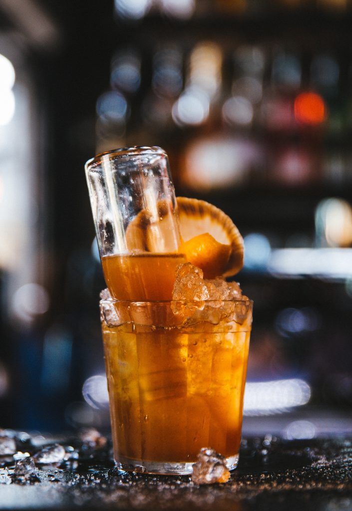 bar