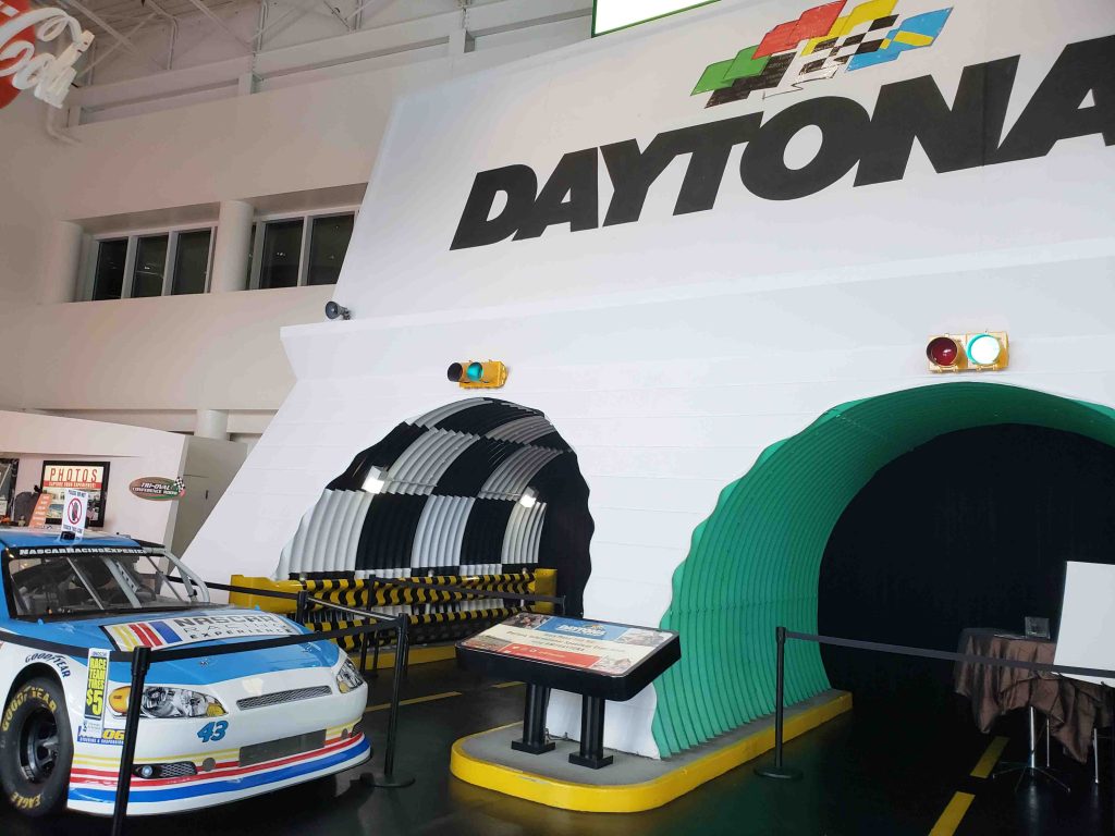 Conheça a Flórida em uma road trip - daytona Conheça a Flórida em uma road trip - daytona