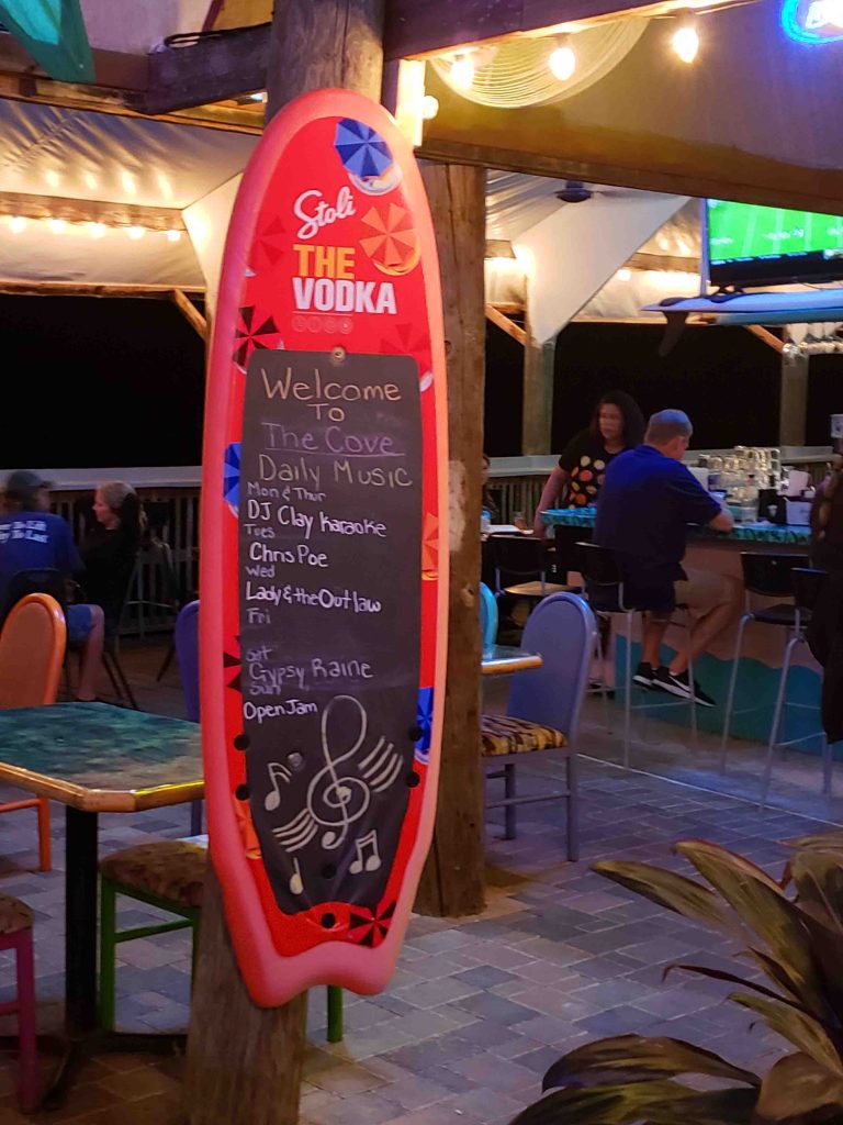Restaurantes em Adventure Coast; veja opções Restaurantes em Adventure Coast; veja opções