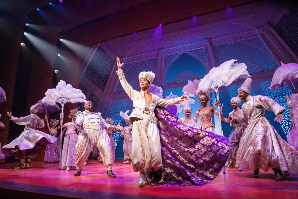 Nova York; Aladdin na Broadway Nova York; Aladdin na Broadway