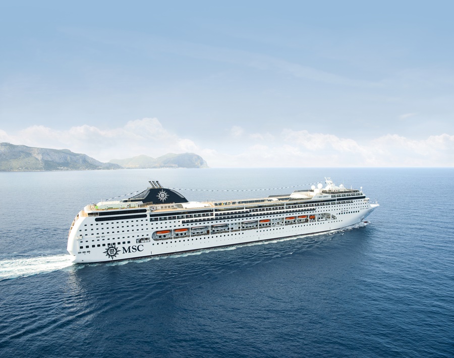 navio da MSC Cruzeiros que oferecerá dois novos itinerários durante o verão europeu MSC Lirica